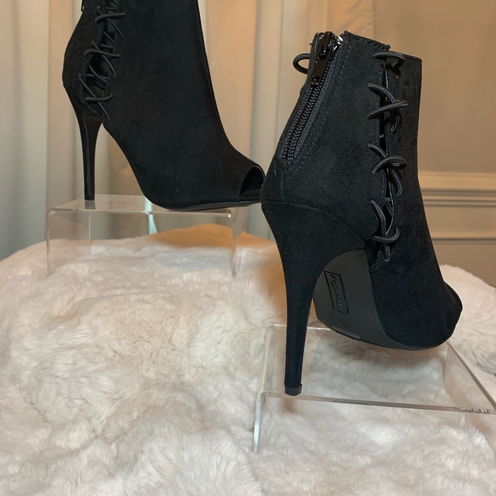 Anne Michelle Women’s Peep Toe Faux Suede Booties